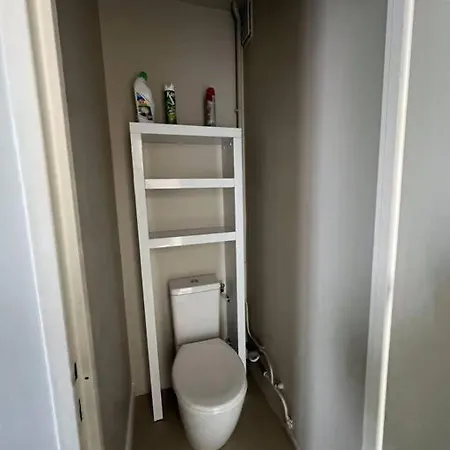 아파트 Contemporary Haven *