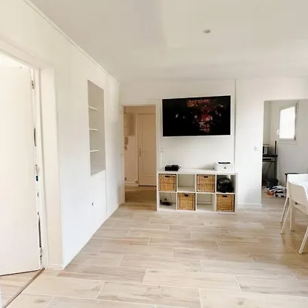 Appartamento Contemporary Haven Châtenay